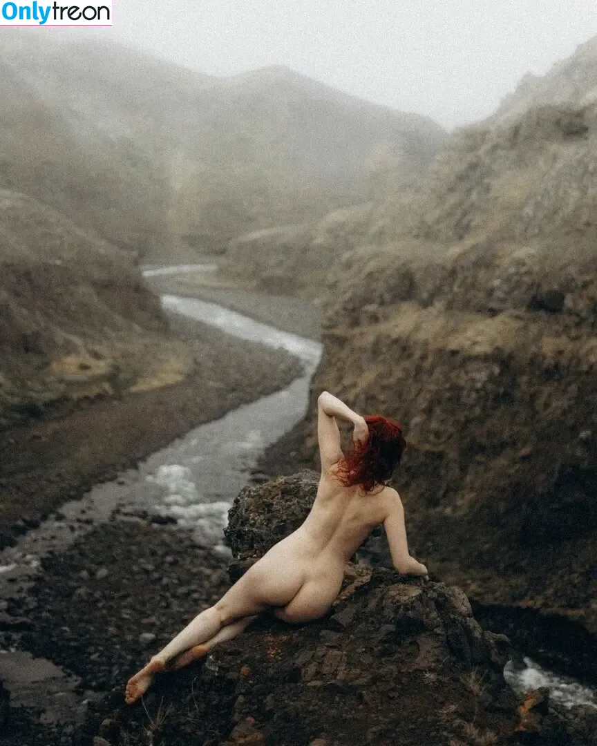 Icelandic Selkie nude photo #0648 (icelandicselkie / realmofhel.free)