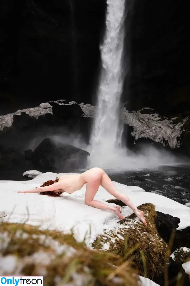 Icelandic Selkie nude photo #0711 (icelandicselkie / realmofhel.free)