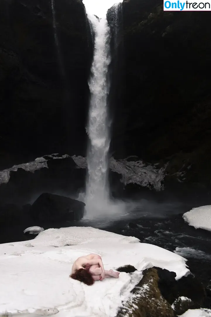Icelandic Selkie nude photo #0727 (icelandicselkie / realmofhel.free)