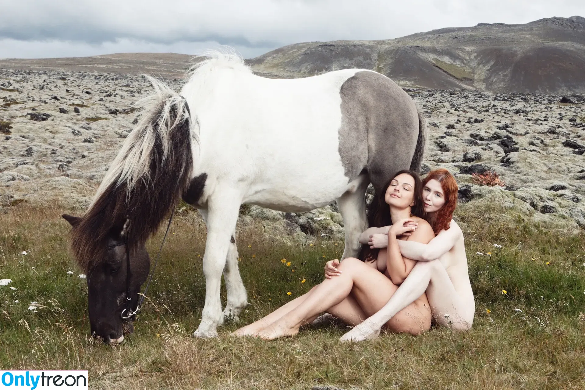 Icelandic Selkie nude photo #0736 (icelandicselkie / realmofhel.free)