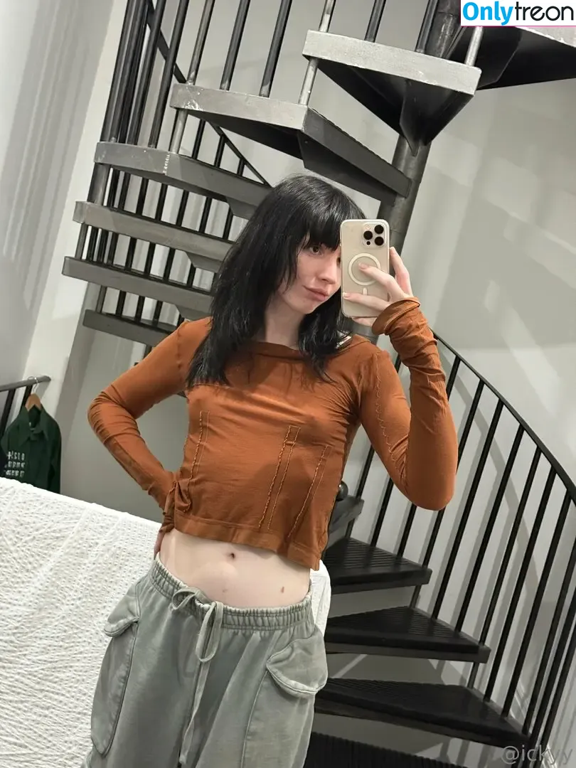 ickyy nude photo #0190 (ickyy)