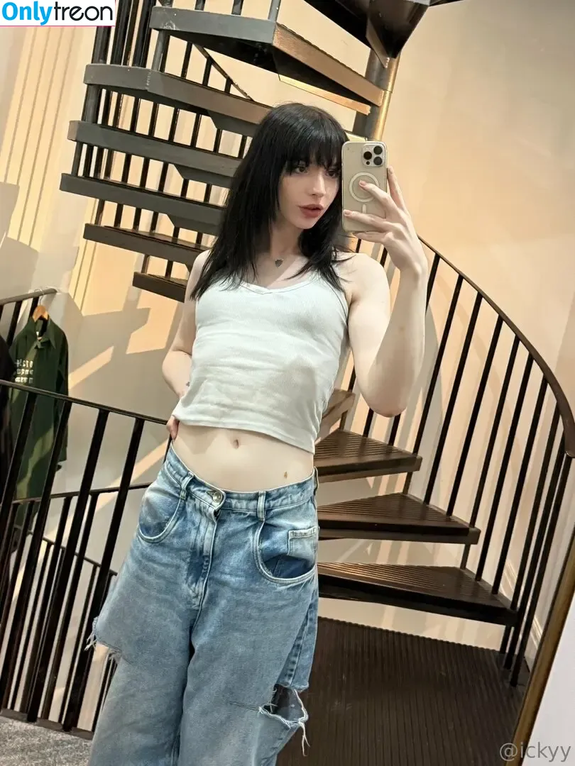 ickyy nude photo #0203 (ickyy)