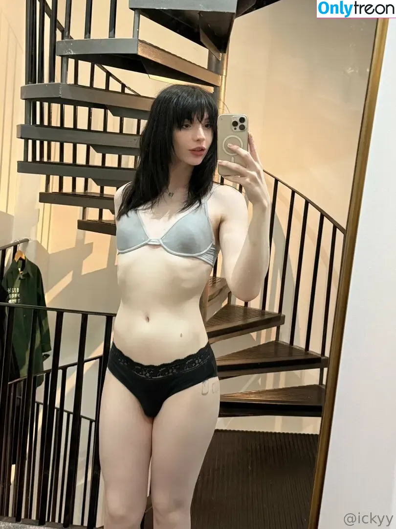 ickyy nude photo #0204 (ickyy)