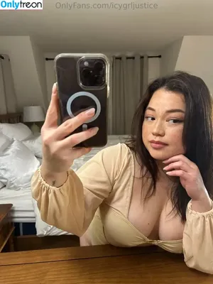 icygrljustice / baybaejustice nude photo #0297