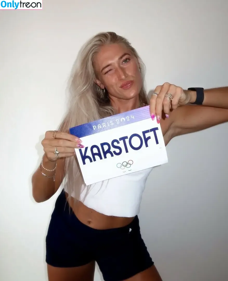 İda Kathrine Karstoft nude photo #0001 (idakkarstoft)