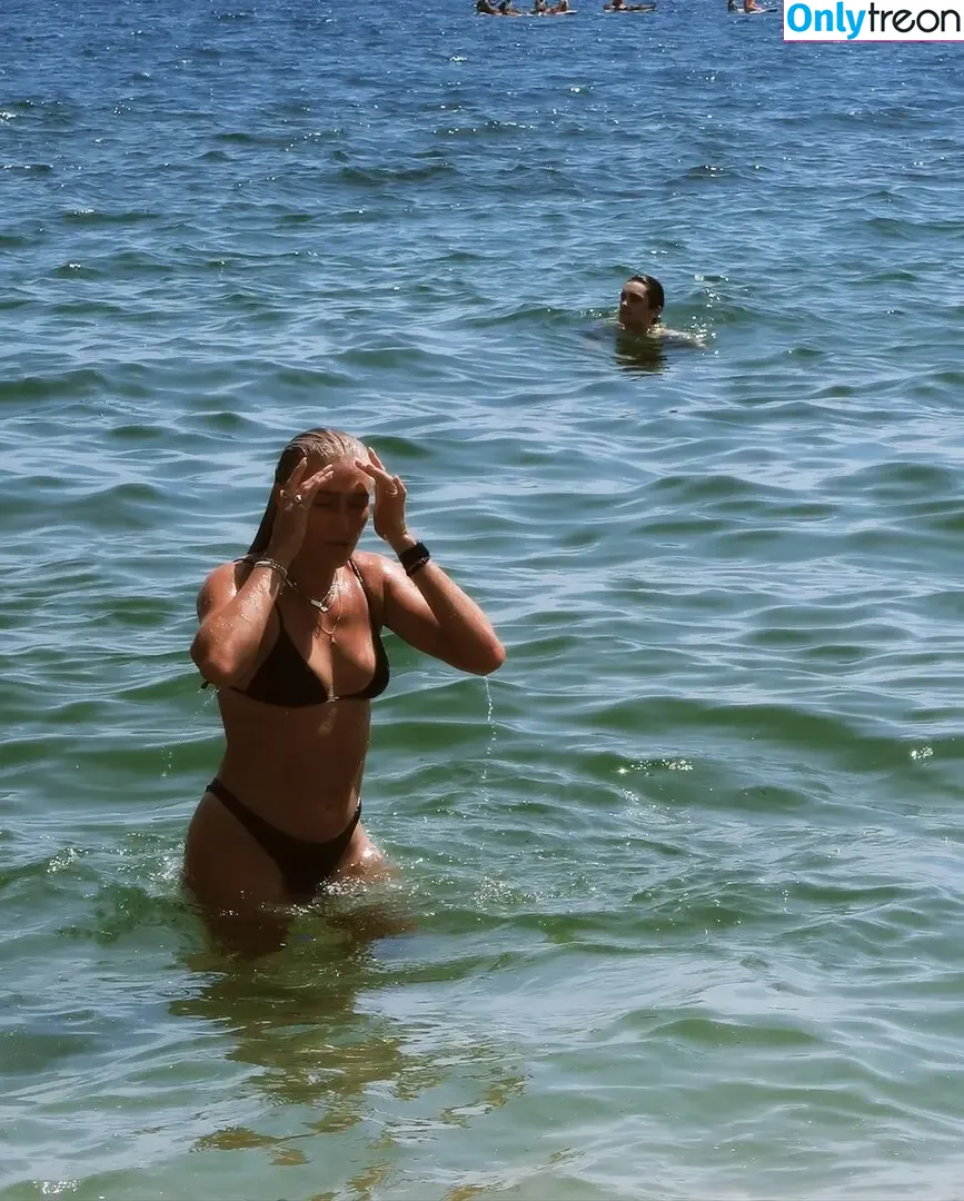 İda Kathrine Karstoft nude photo #0011 (idakkarstoft)