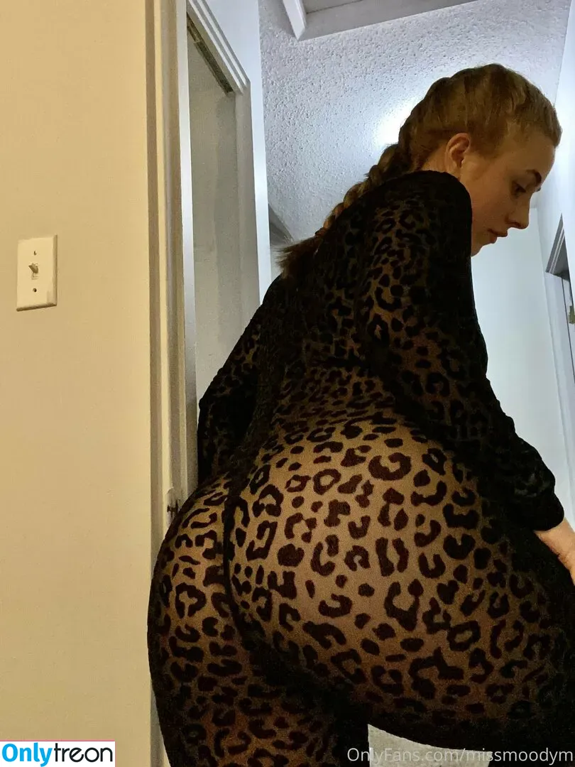 Missmoodym nude photo #0010 (Missmoodym)