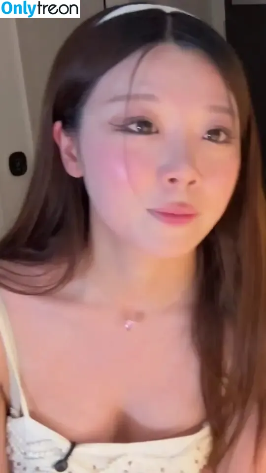 igumdrop голая photo #1459 (Jaime)