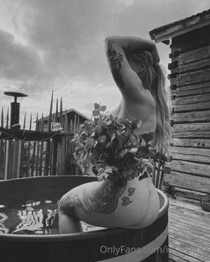 Iida Ketola / iidaketola / ogiidaketola nude photo #0002