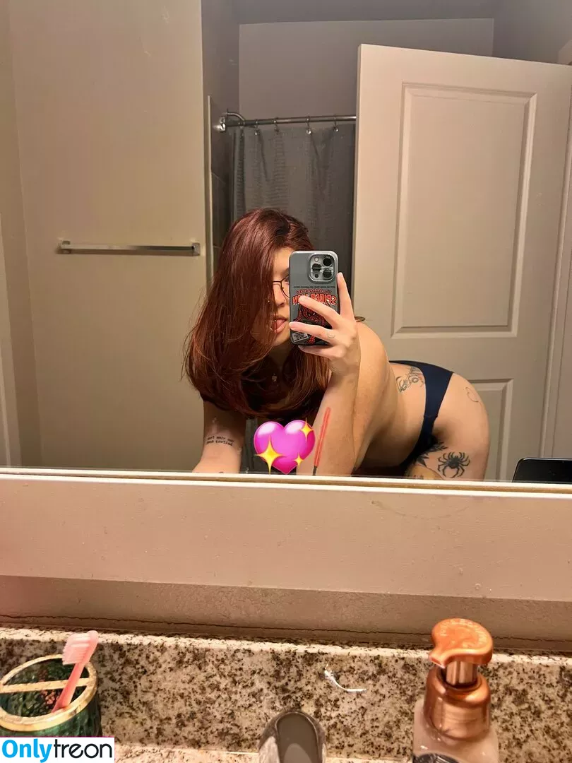 IiIjiggles nude photo #0095 (idali.guebara18 / jigglesssss / peachyidali)