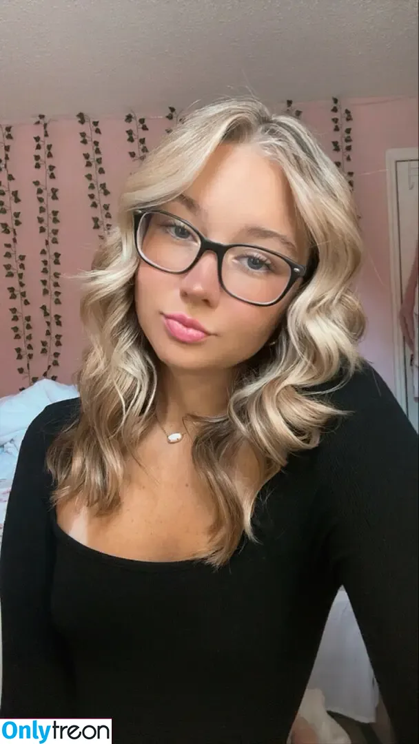 iisabellarosee голая photo #0034 (iisabellaroseeee / isabella rose / isabellagabbard)