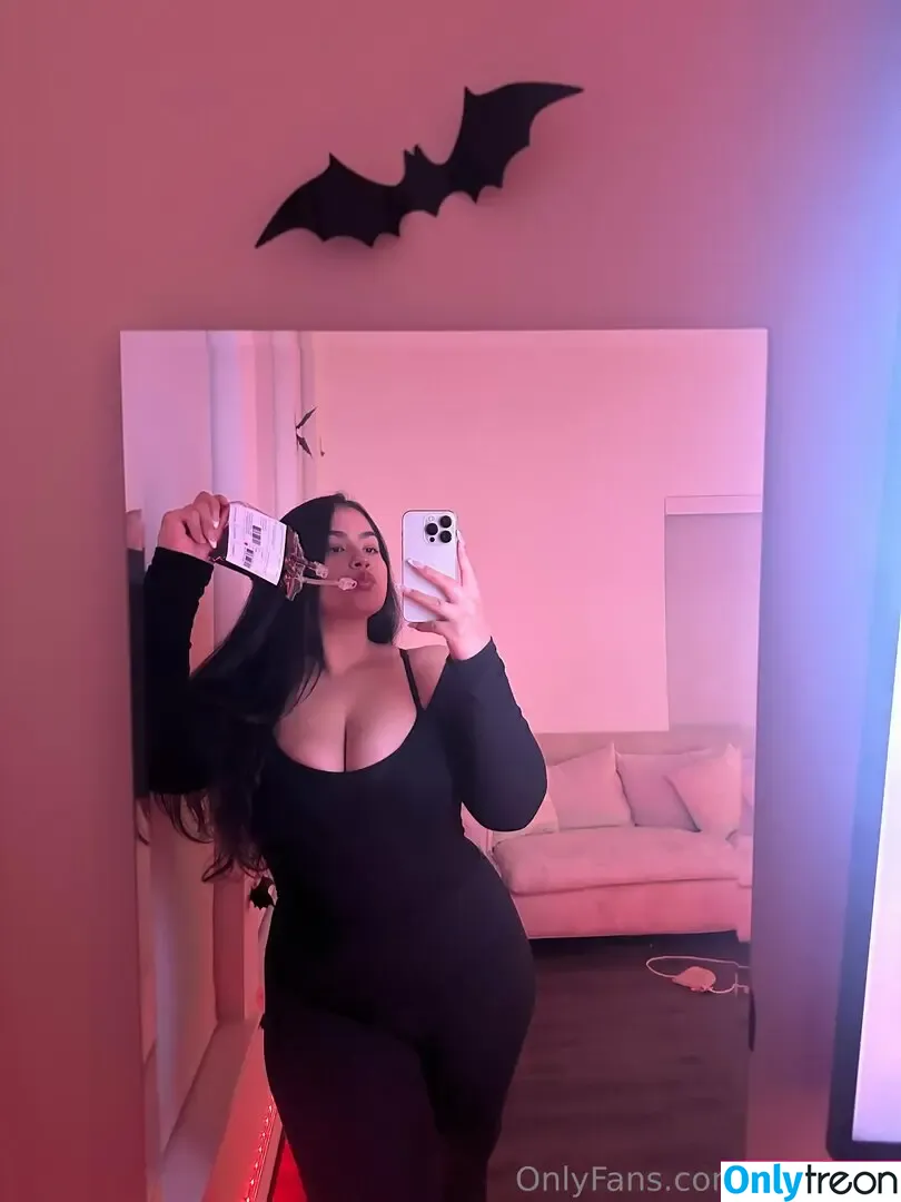 iisabelxx nude photo #0025 (_isabelxx)