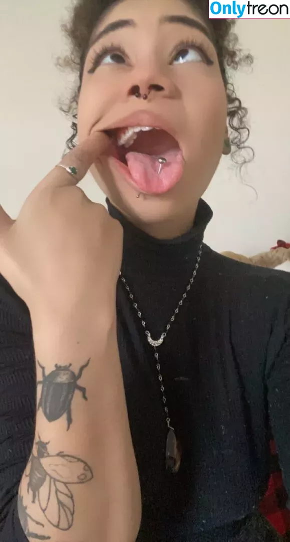 iizbearz nude photo #0024 (bearz_y / bearzie_)