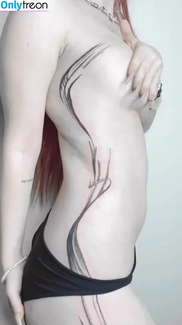 ilayserah nude photo #0020 (Ilay Serah)