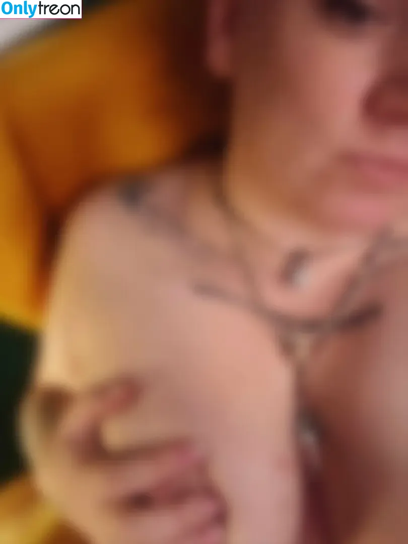 illinifellow nude photo #0072 (illinifellow)
