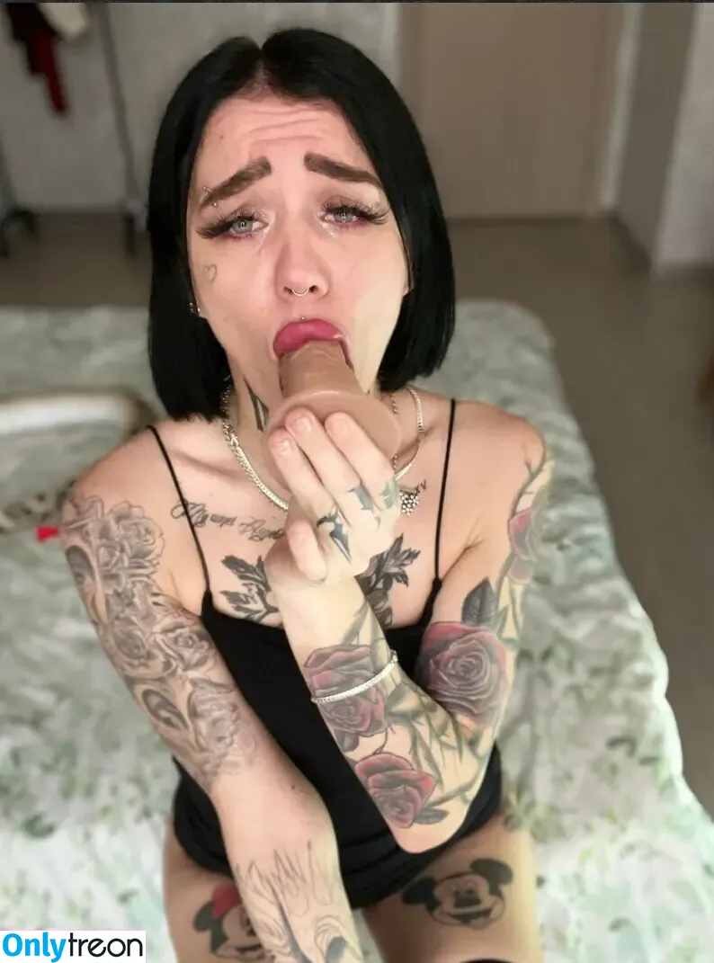 ilona_garna nude photo #0047 (ilonamaher)