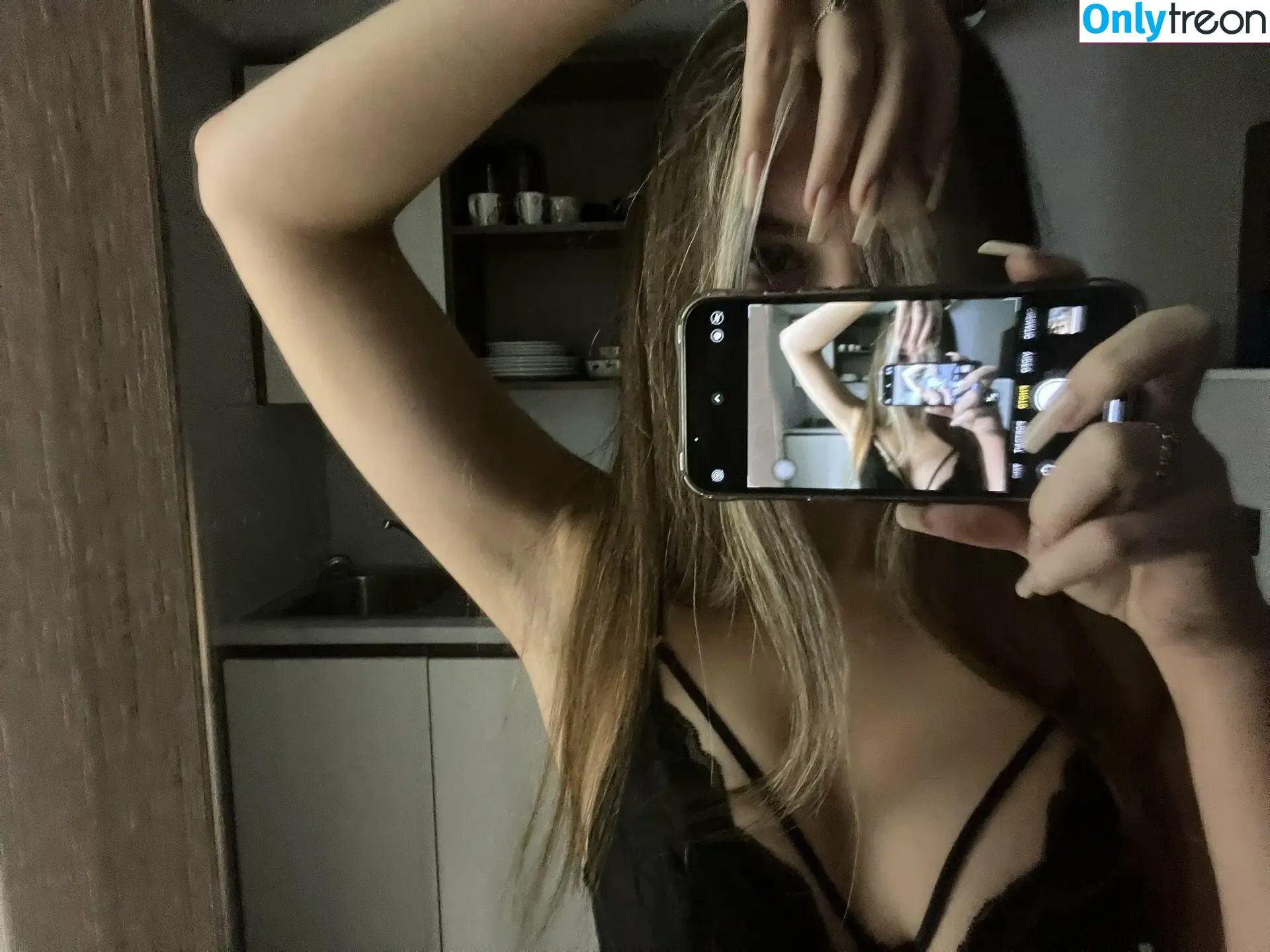 Iluvcuom nude photo #0014 (Iluvcuom)