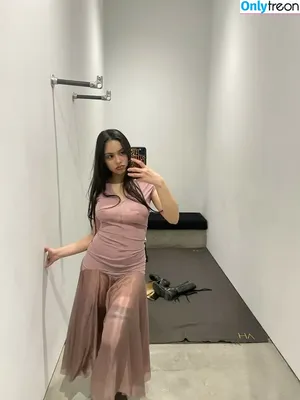 iluvmethemost / joselynalexandraaa nude photo #0020