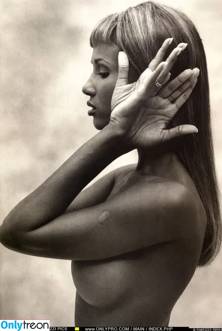 Iman Abdulmajid nude photo #0026 (Iman Abdulmajid)