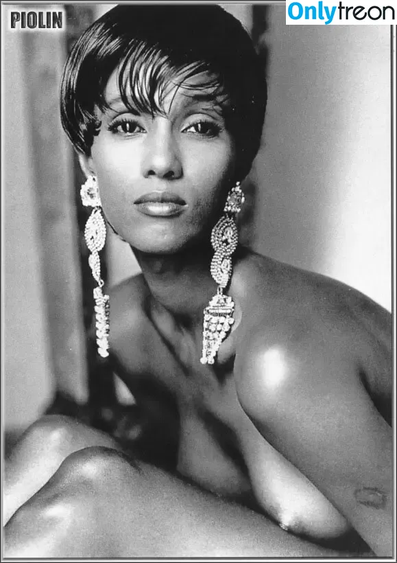 Iman Abdulmajid nude photo #0039 (Iman Abdulmajid)