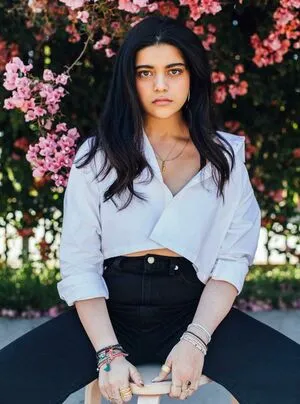 Iman Vellani / 156335795 / imanvellaniactress фото голая #0003