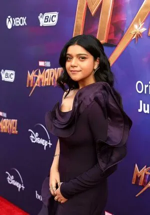 Iman Vellani / 156335795 / imanvellaniactress фото голая #0004