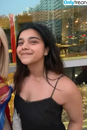 Iman Vellani / 156335795 / imanvellaniactress фото голая #0195