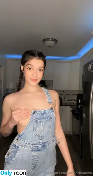 Imaprilmaexo / imaprilmae nude photo #0050