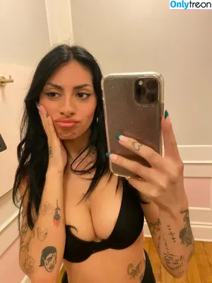  nude photo #0007