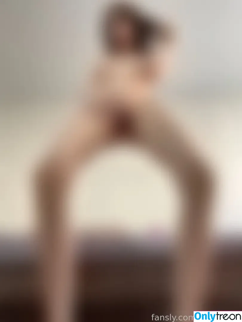 IMintRose nude photo #0022 (imiirose)