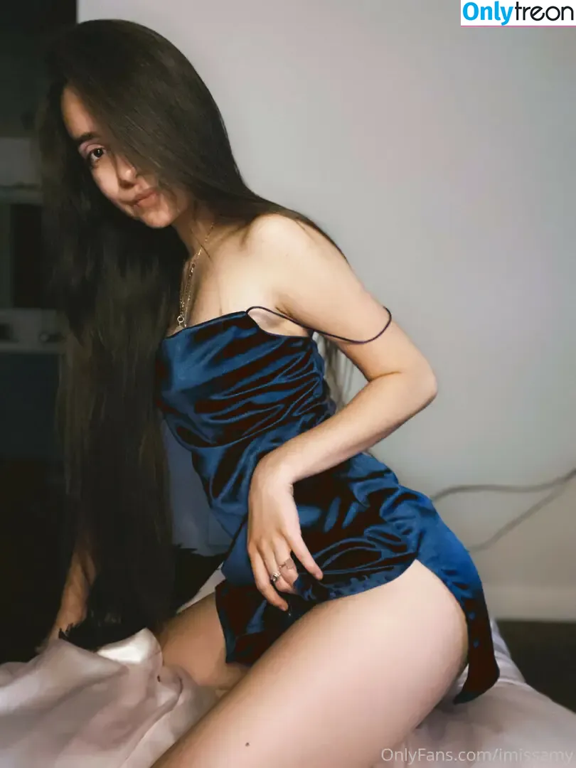 iMissAmy nude photo #0011 (imissamy_)