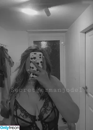  nude photo #0001