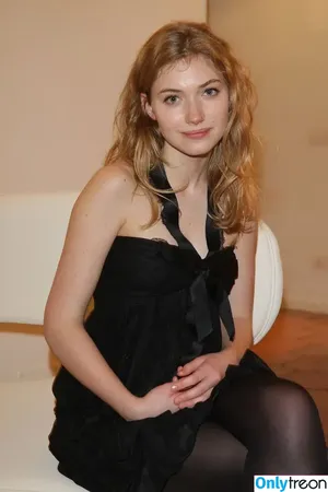 Imogen Poots / impoots фото голая #0012