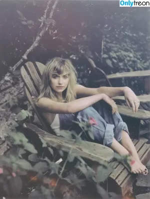 Imogen Poots / impoots фото голая #0026