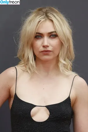 Imogen Poots / impoots фото голая #0049