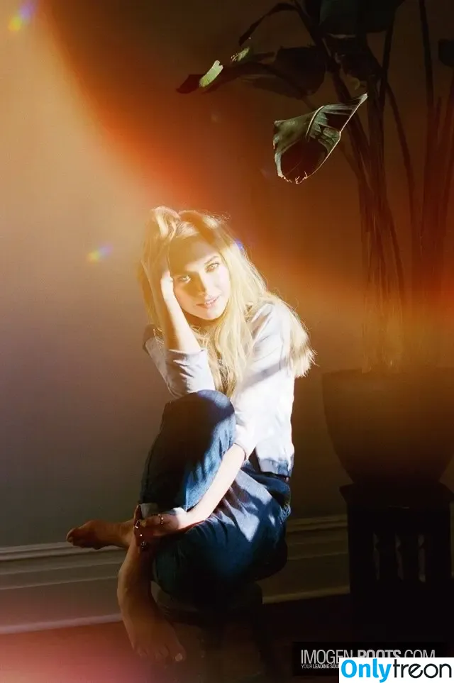 Imogen Poots nude photo #0025 (impoots)