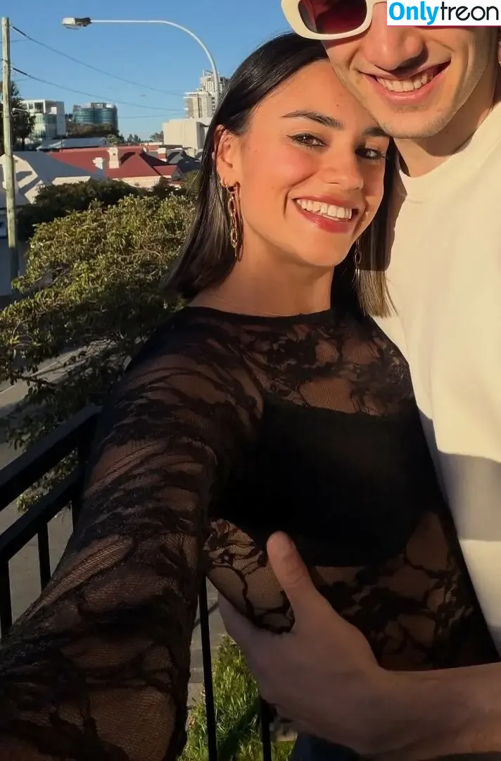 Imogen Russell nude photo #0565 (imogen.russell)