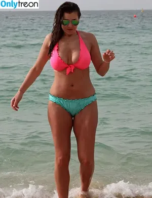 Imogen Thomas / imogen_thomas nude photo #0453