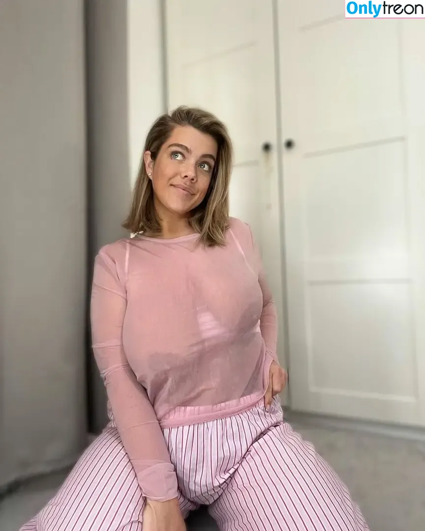 Imogen голая photo #0001 (Immynicholls / immygrace1 / itsimogengrace)