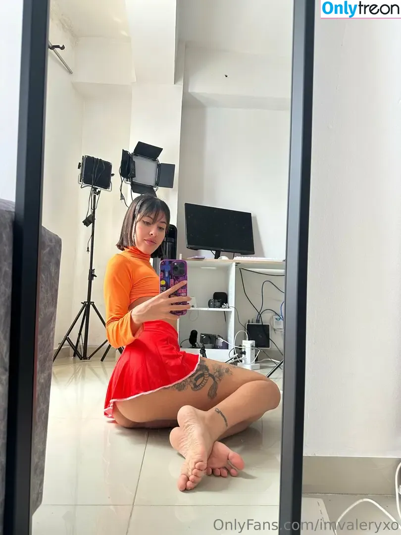 imvaleryxo nude photo #0074 (imvaleryxo)