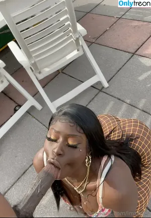  nude photo #0002