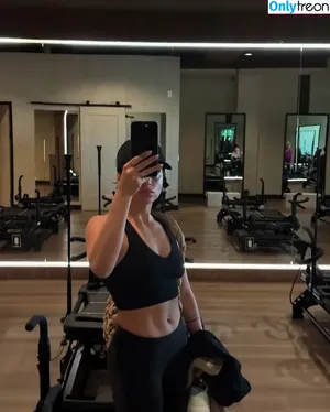 Inanna Sarkis / inanna / inannainanna nude photo #0015