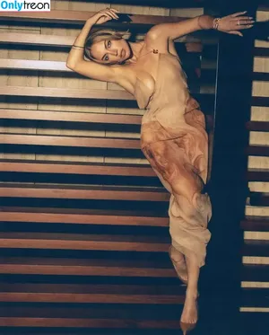 Inanna Sarkis / inanna / inannainanna фото голая #0058