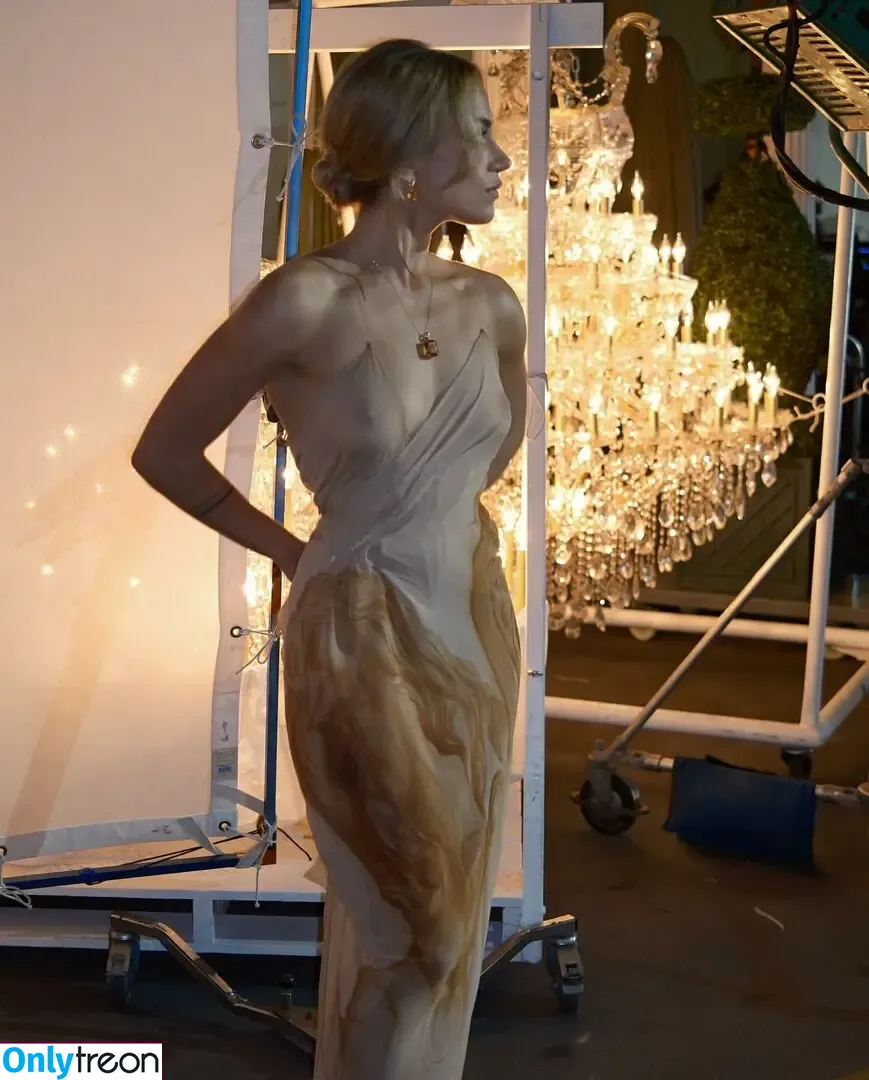 Inanna Sarkis голая photo #0022 (inanna / inannainanna)