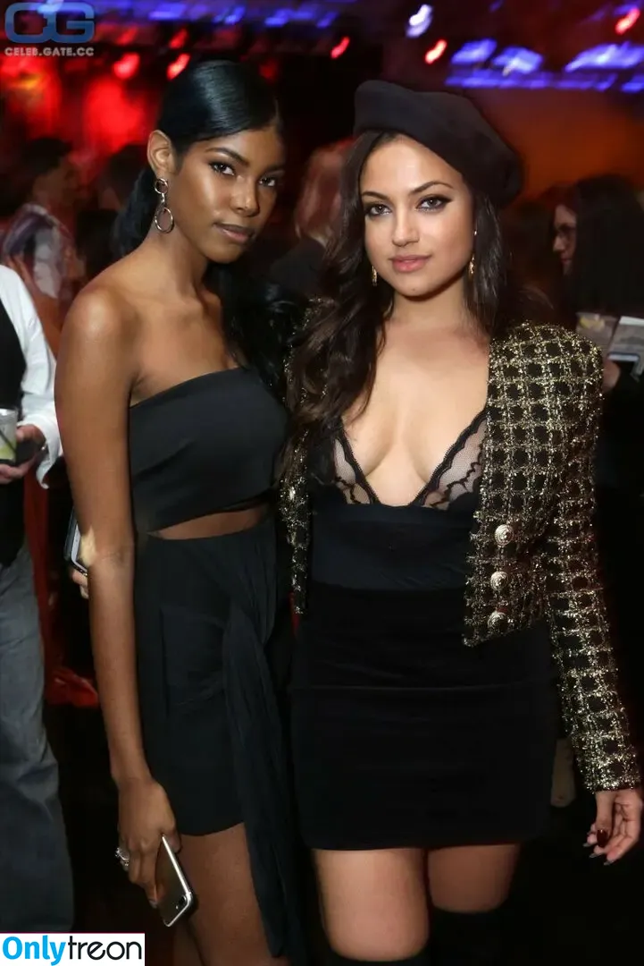 Inanna Sarkis голая photo #0037 (inanna / inannainanna)