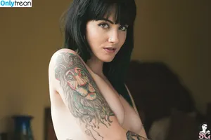  nude photo #0004