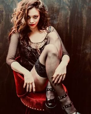 India Eisley / indiaeisley nude photo #0043