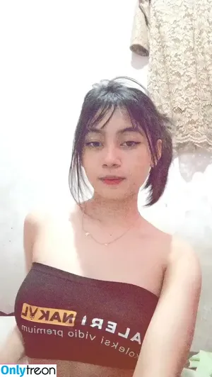 Indonesian Girls ???????? / indonesian_beauties nude photo #0050