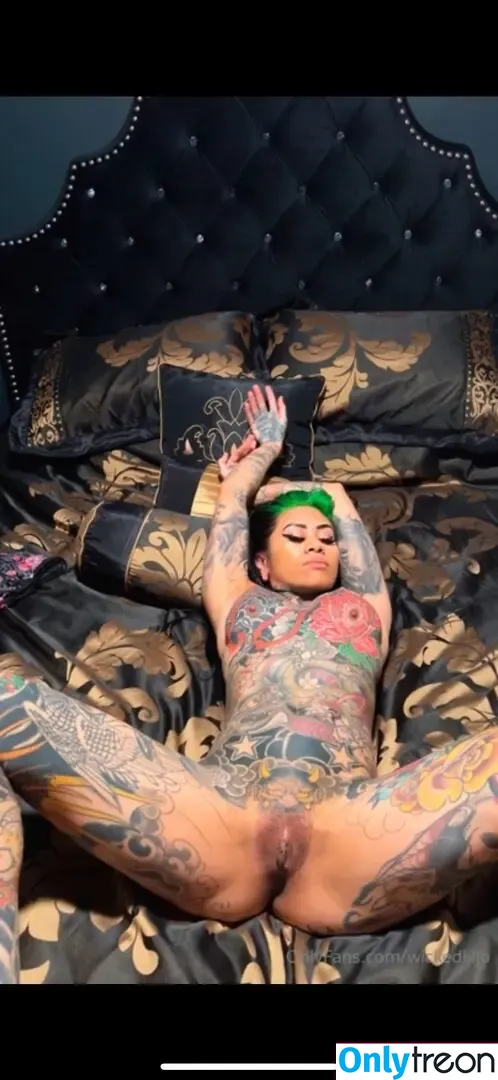Infamousjoannah nude photo #0004 (Joannah Castro / Wickedliljo)