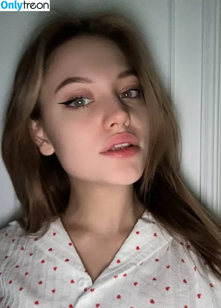 influesii753 голая photo #0017 (influesii)